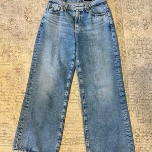 AG Adriano Goldschmied wide leg crop Jean. Super soft and really cute! EUC